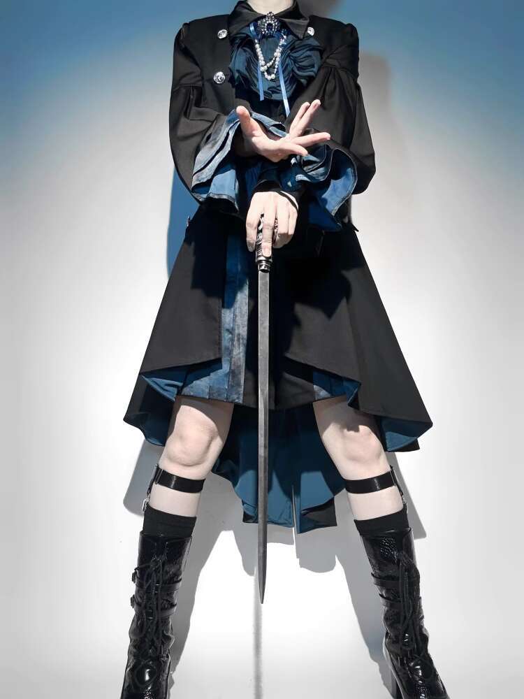 New Fiesta Carnival Halloween  - Queen Anime Cosplay ulasan dan harga